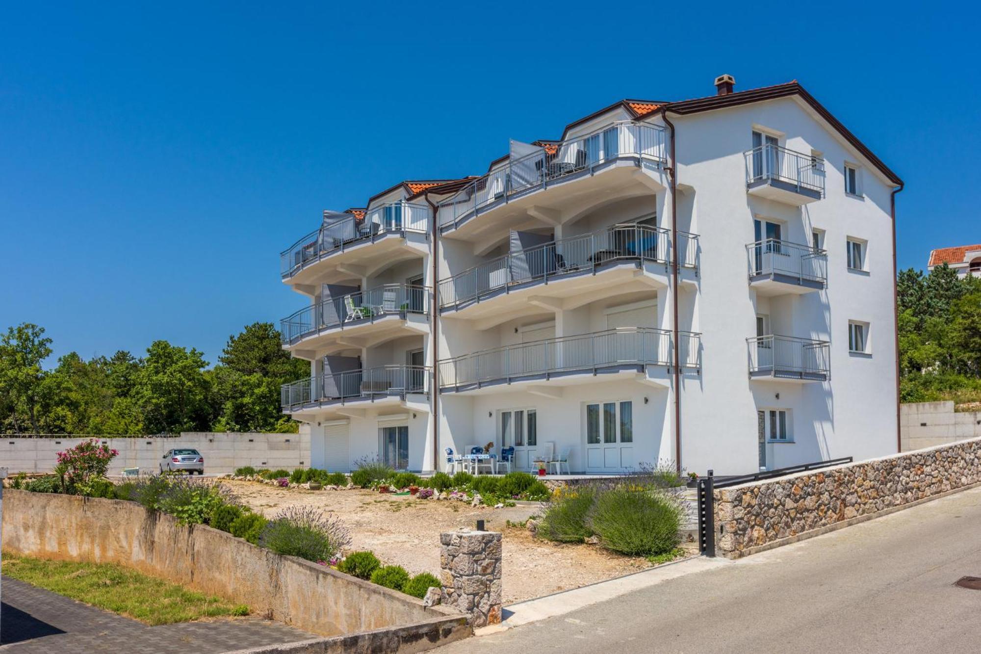 Apartments Sunshine E Crikvenica Exterior photo